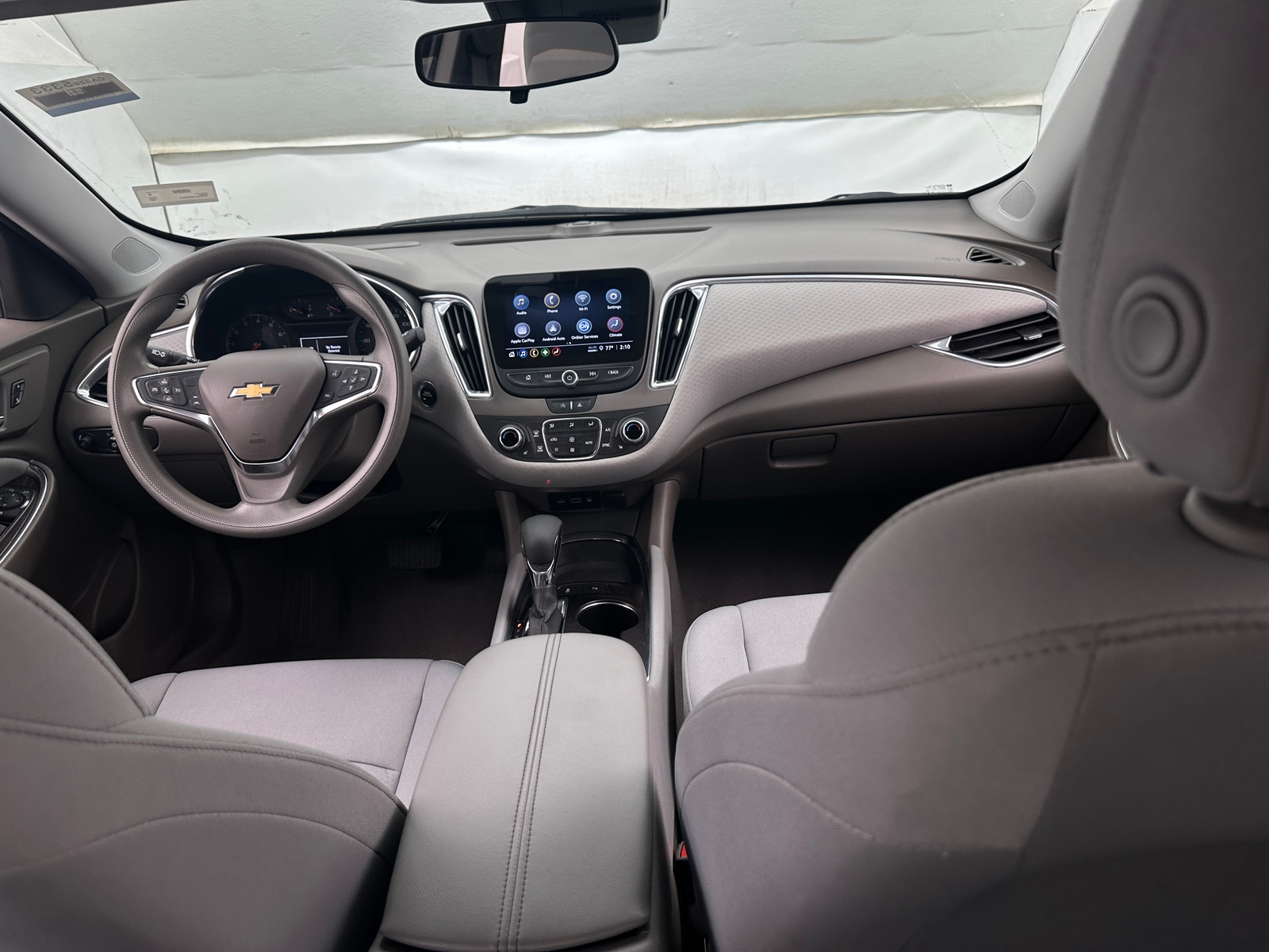 Thumbnail: 2021 Chevrolet Malibu - 3