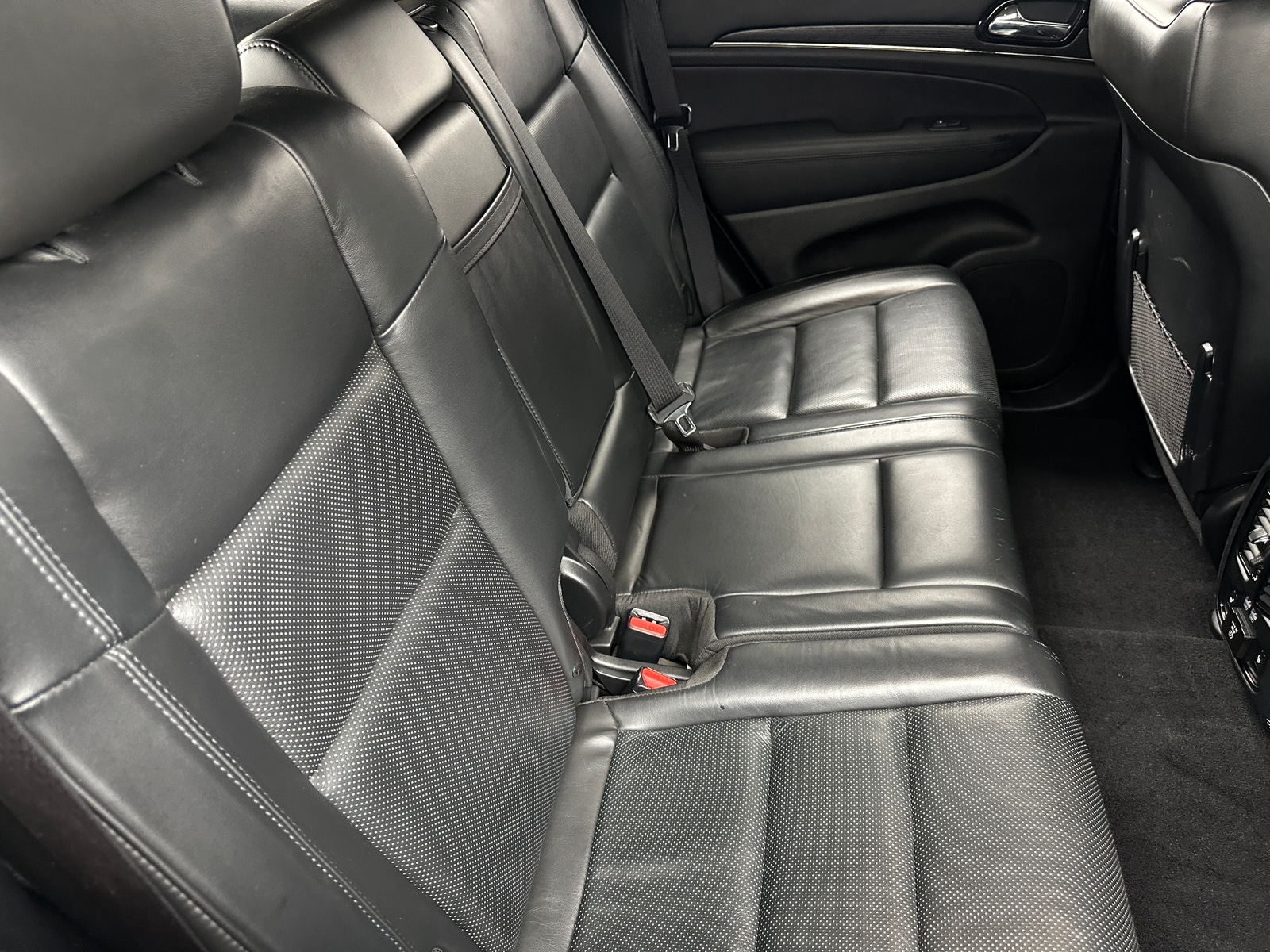 Thumbnail: 2020 Jeep Grand Cherokee - 5