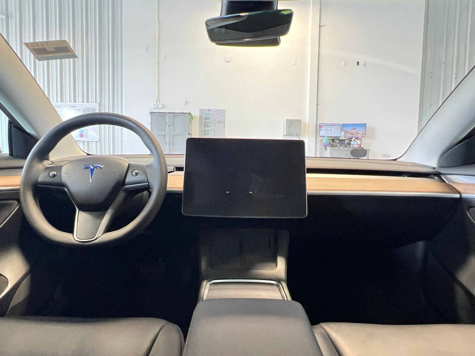 Thumbnail: 2023 Tesla Model 3 - 2