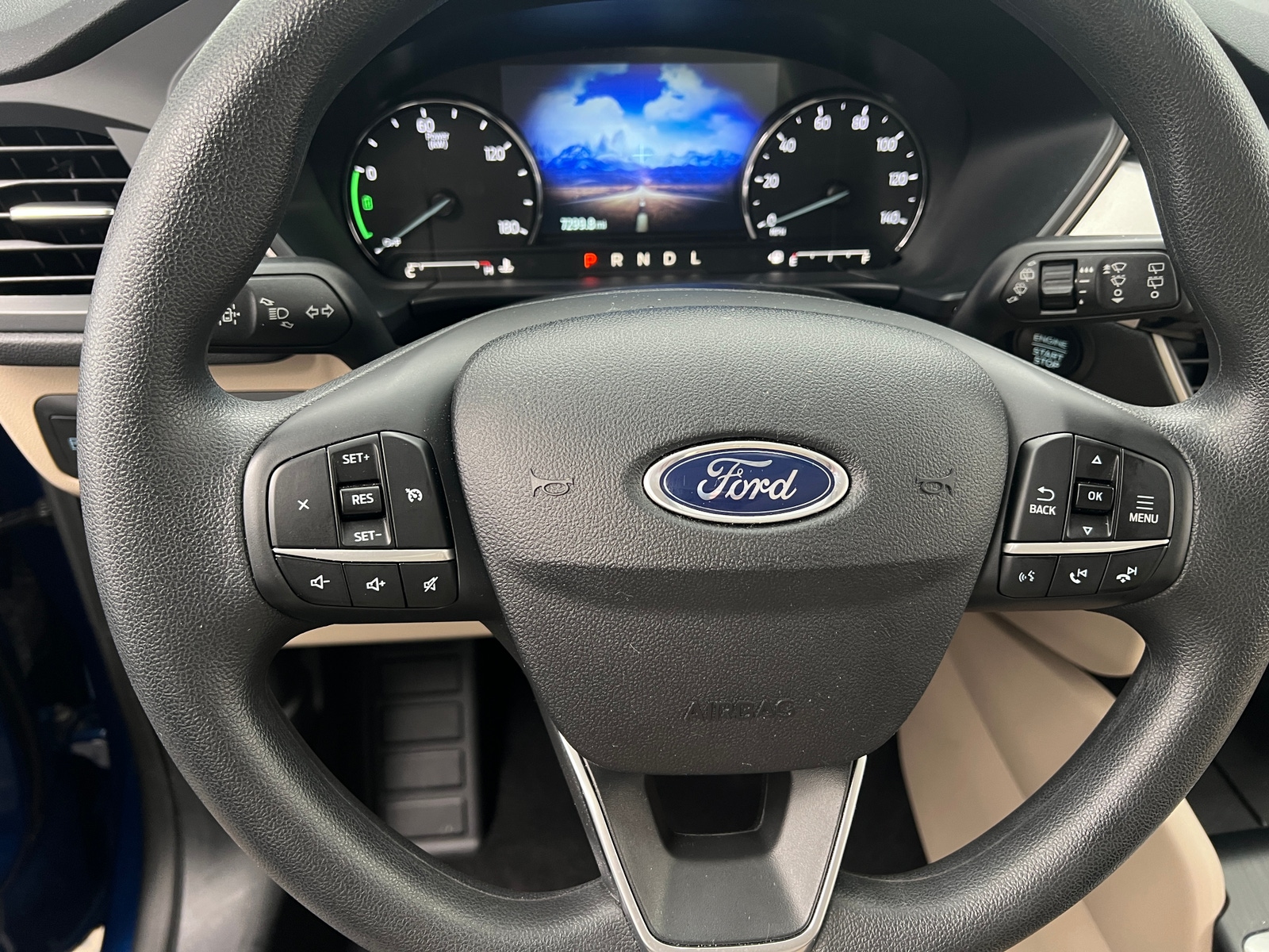 Thumbnail: 2022 Ford Escape - 5