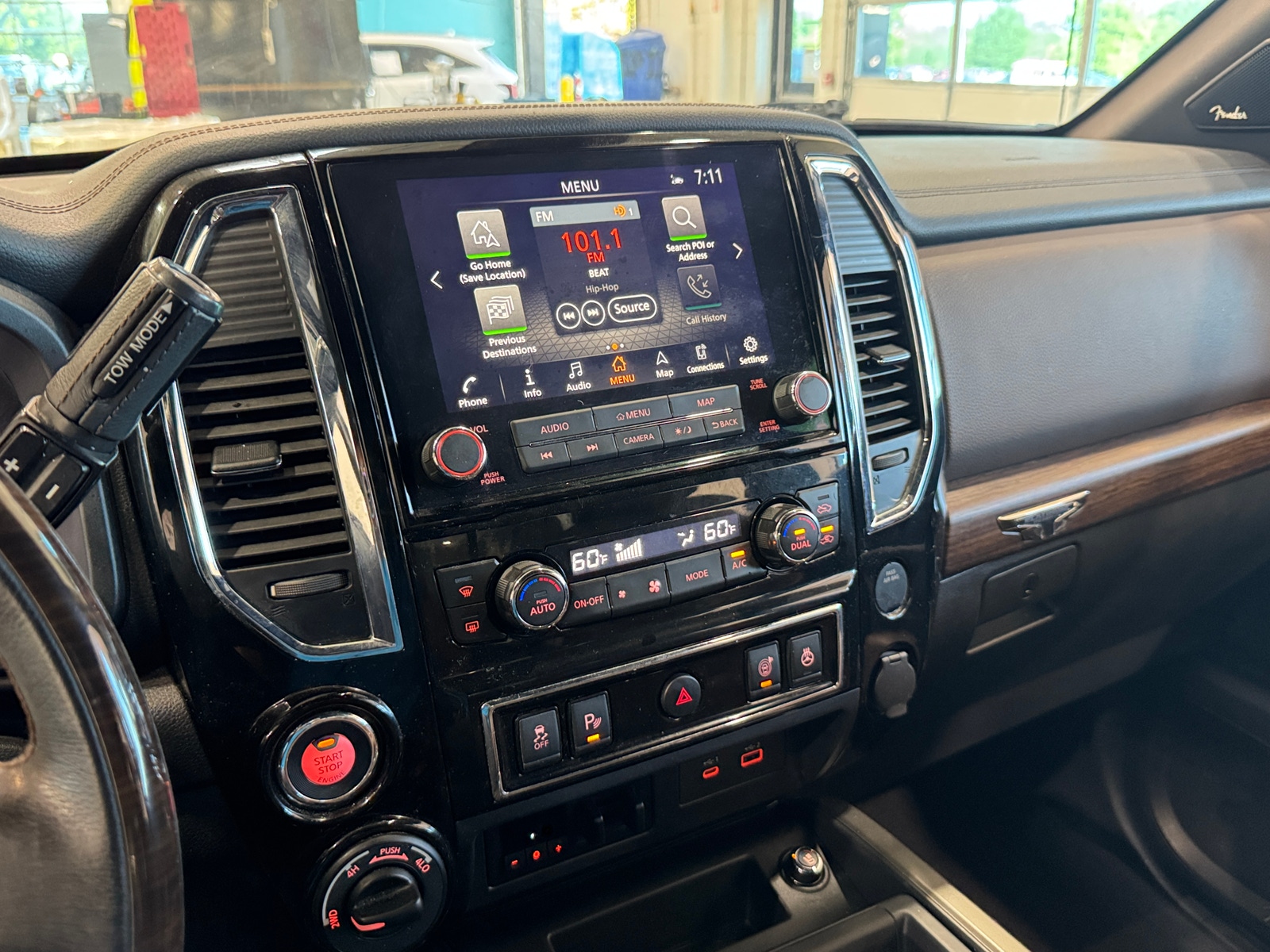Thumbnail: 2020 Nissan Titan - 3