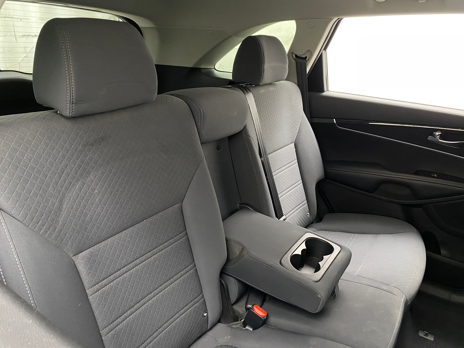Thumbnail: 2017 Kia Sorento - 6