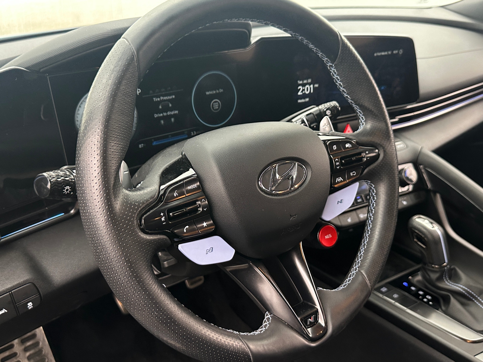 Thumbnail: 2022 Hyundai Elantra - 5