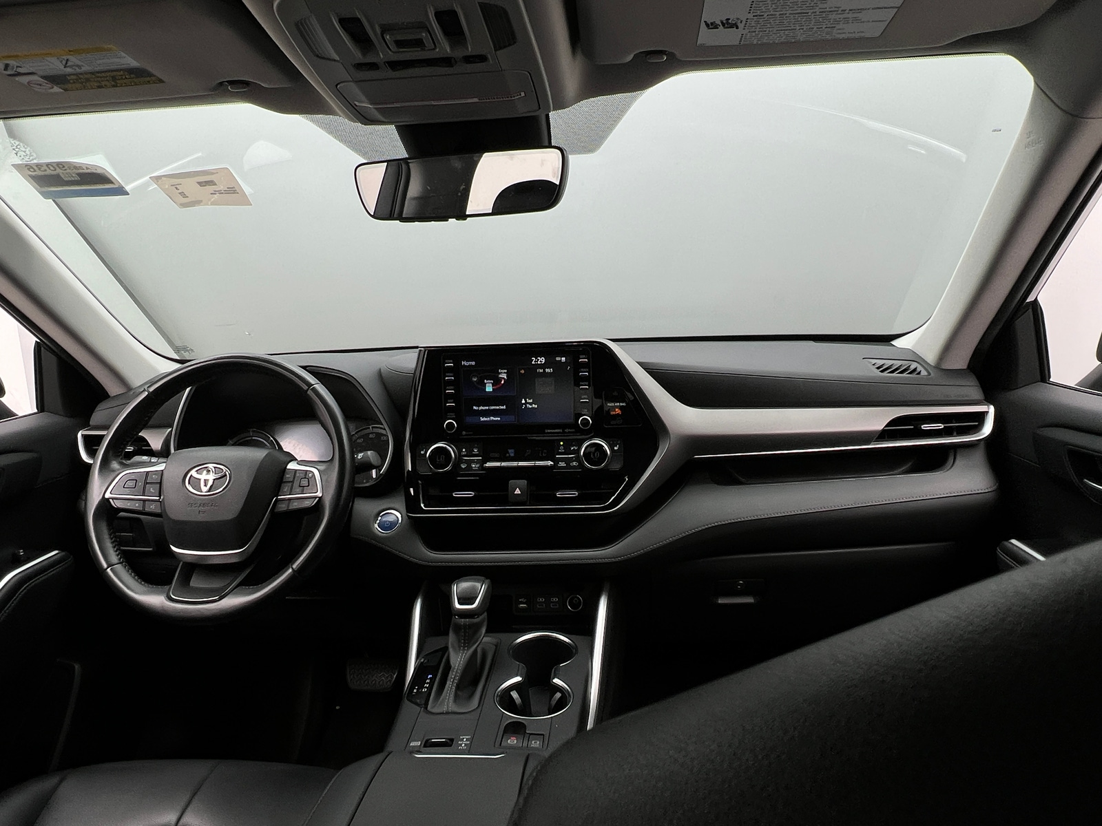 Thumbnail: 2022 Toyota Highlander - 2