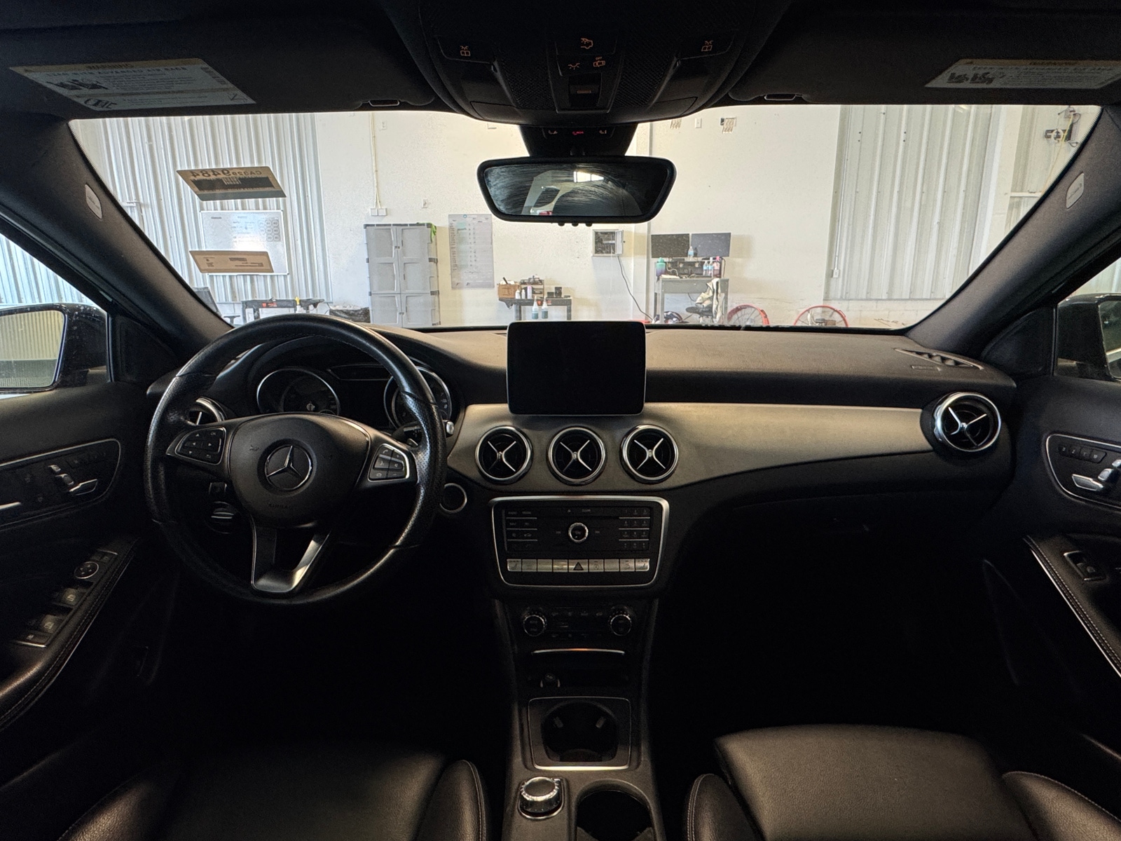 Thumbnail: 2019 Mercedes-Benz GLA - 2