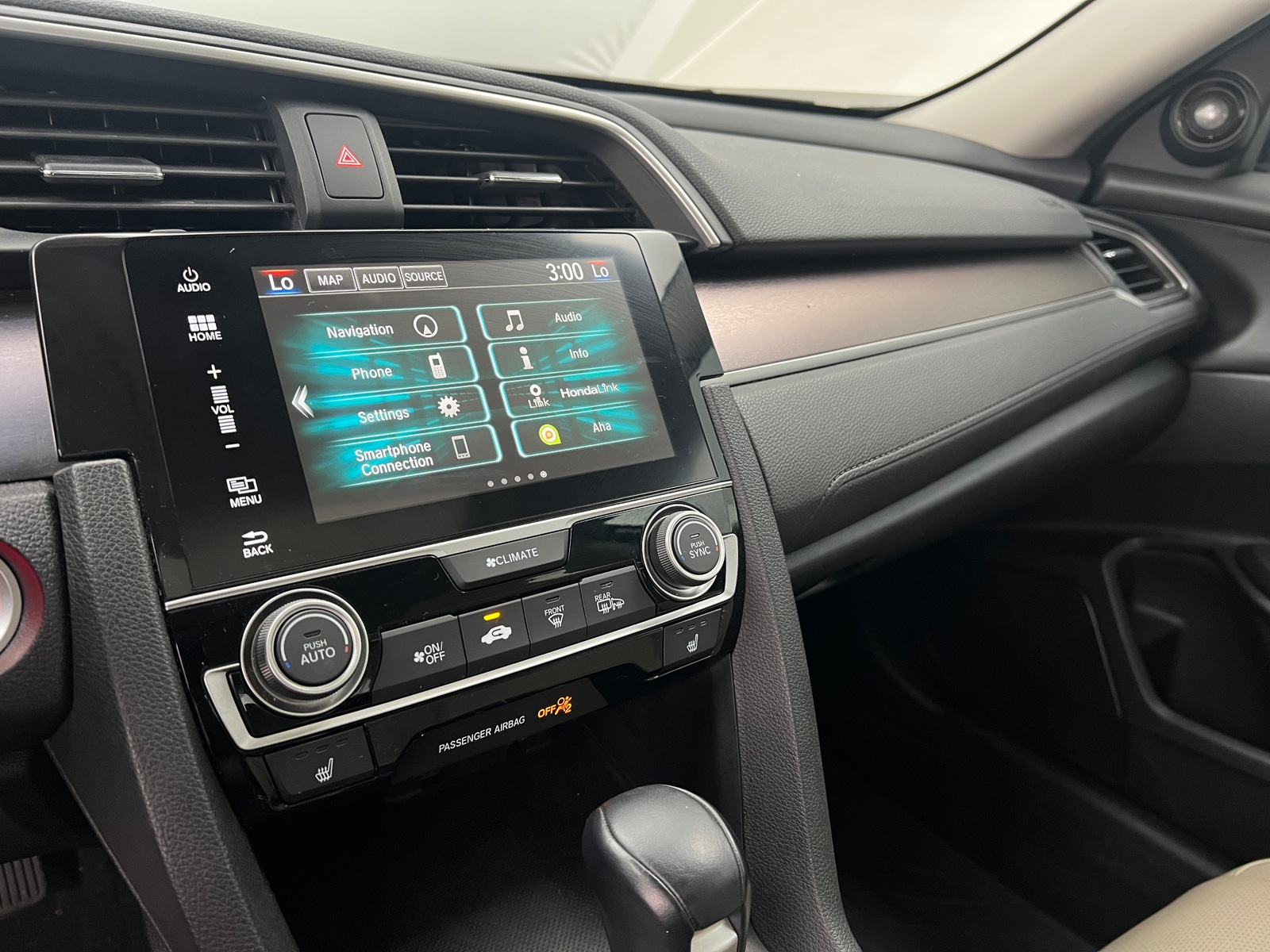 Thumbnail: 2016 Honda Civic - 3