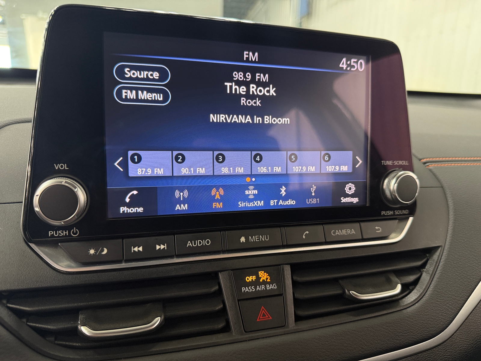 Thumbnail: 2019 Nissan Altima - 4