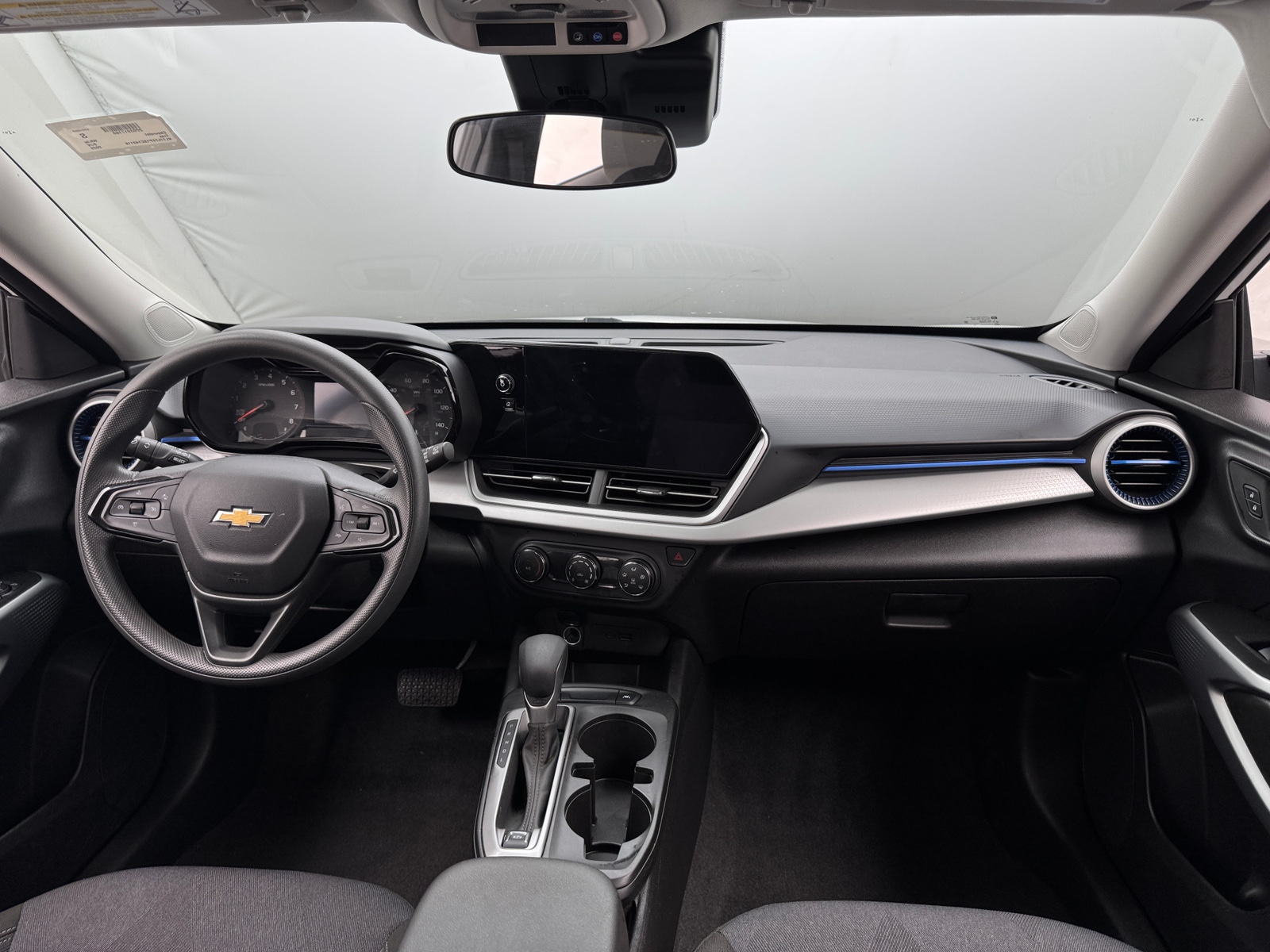 Thumbnail: 2025 Chevrolet Trax - 3