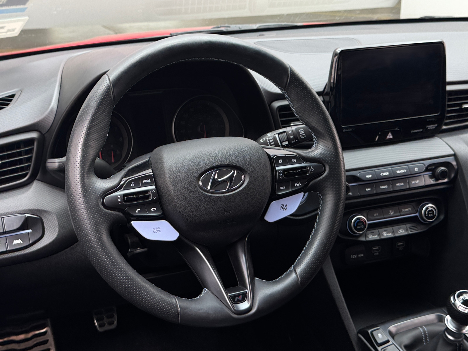 Thumbnail: 2022 Hyundai Veloster - 4