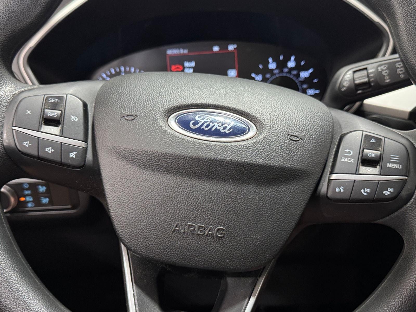 Thumbnail: 2020 Ford Escape - 5