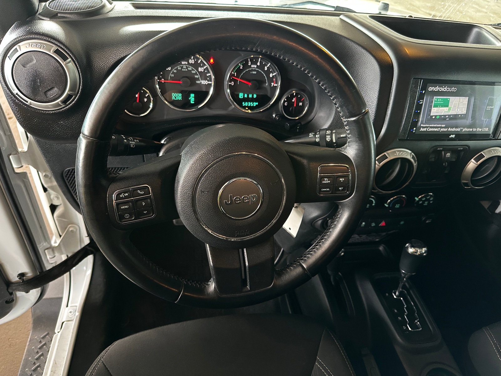 Thumbnail: 2017 Jeep Wrangler - 5