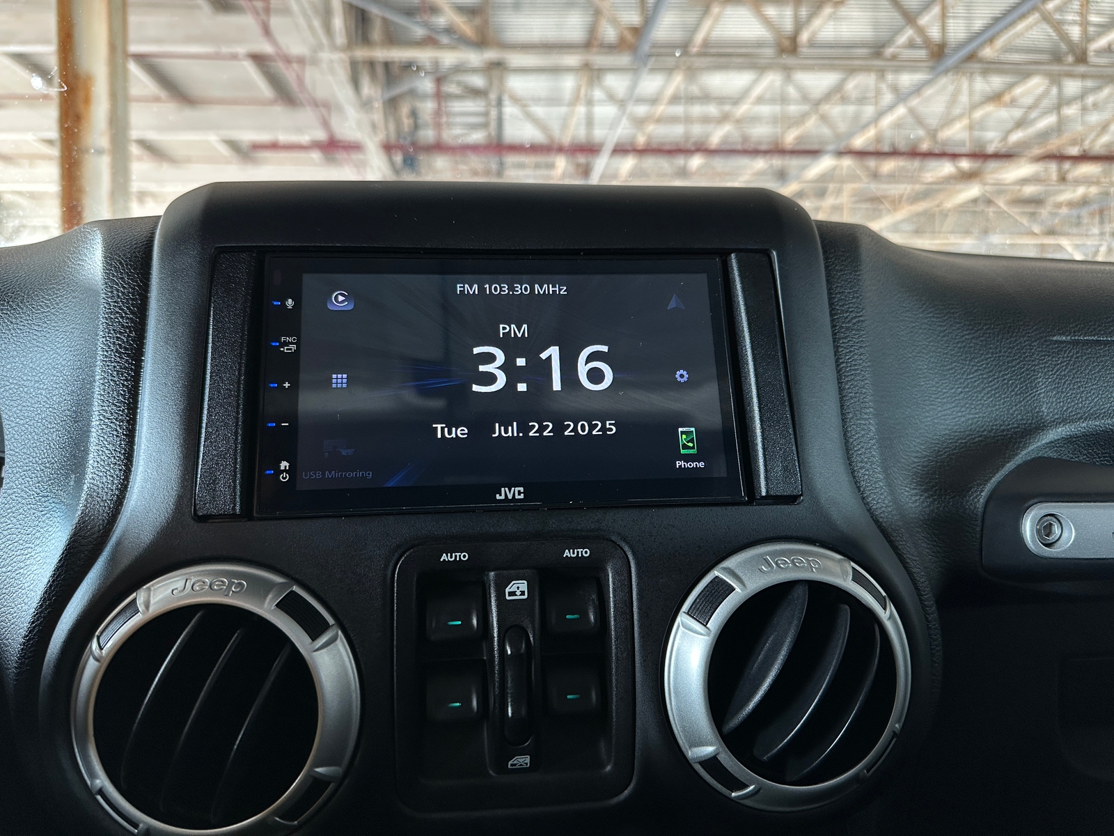 Thumbnail: 2017 Jeep Wrangler - 4
