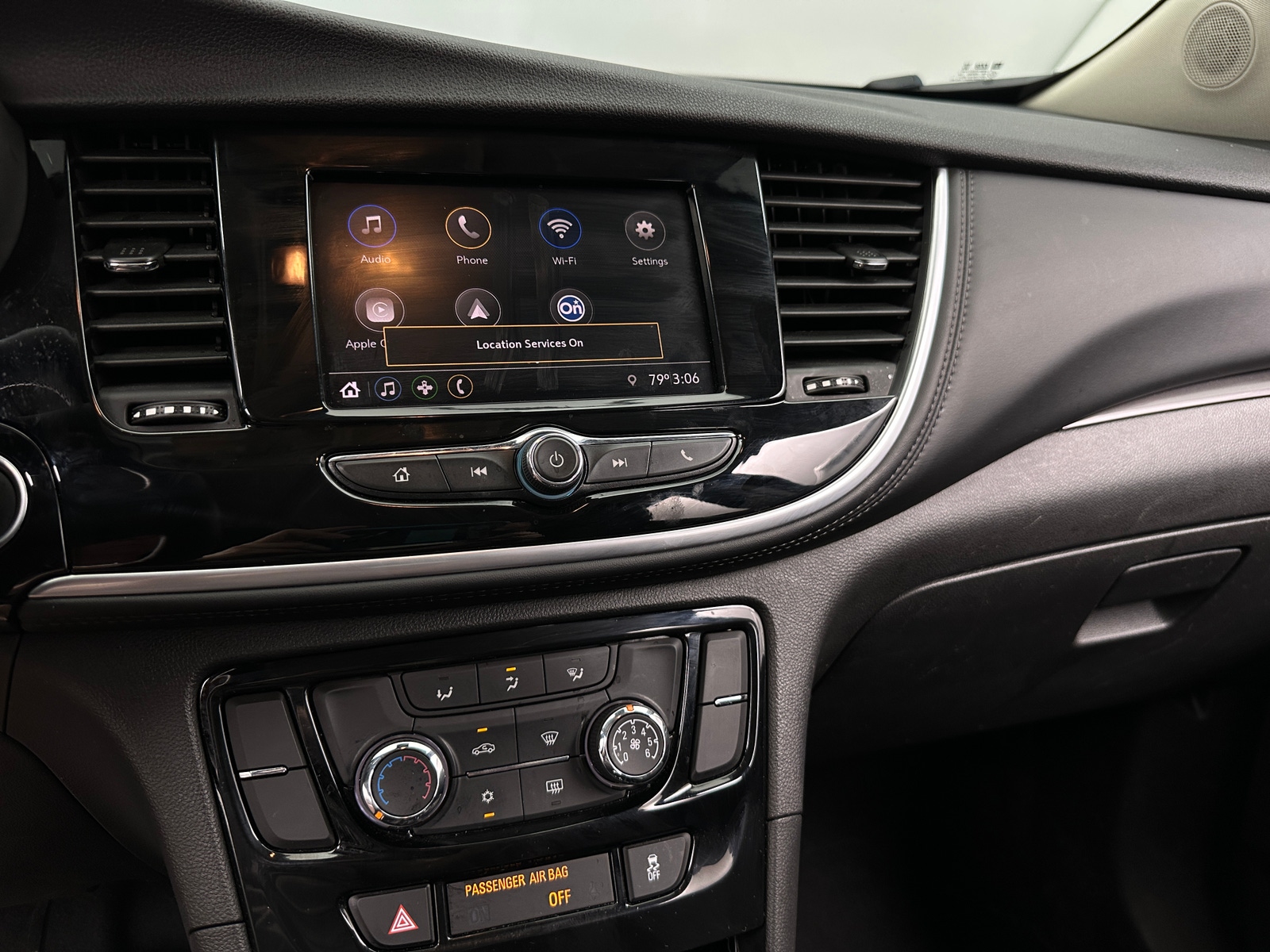 Thumbnail: 2022 Buick Encore - 4