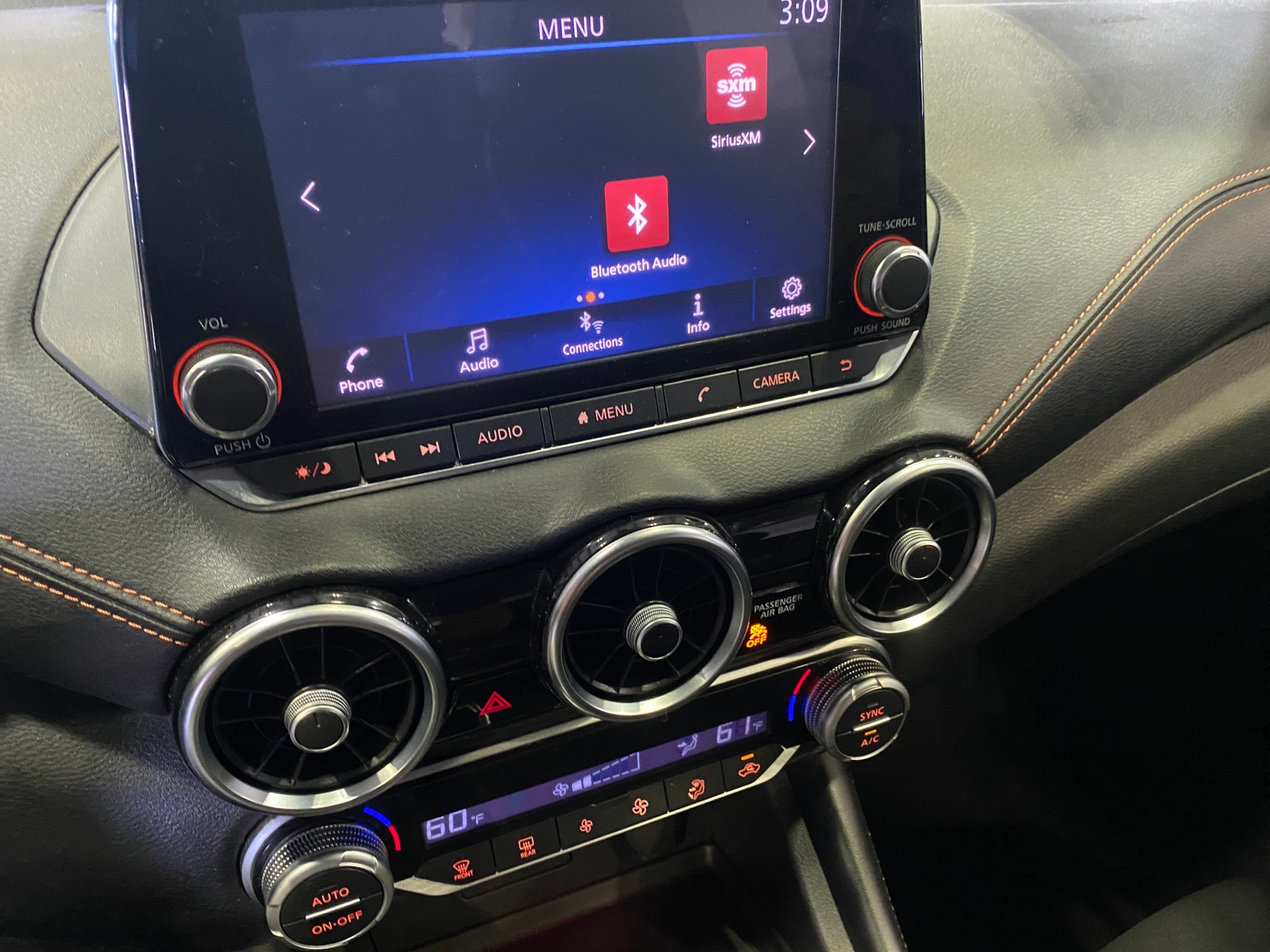 Thumbnail: 2020 Nissan Sentra - 4