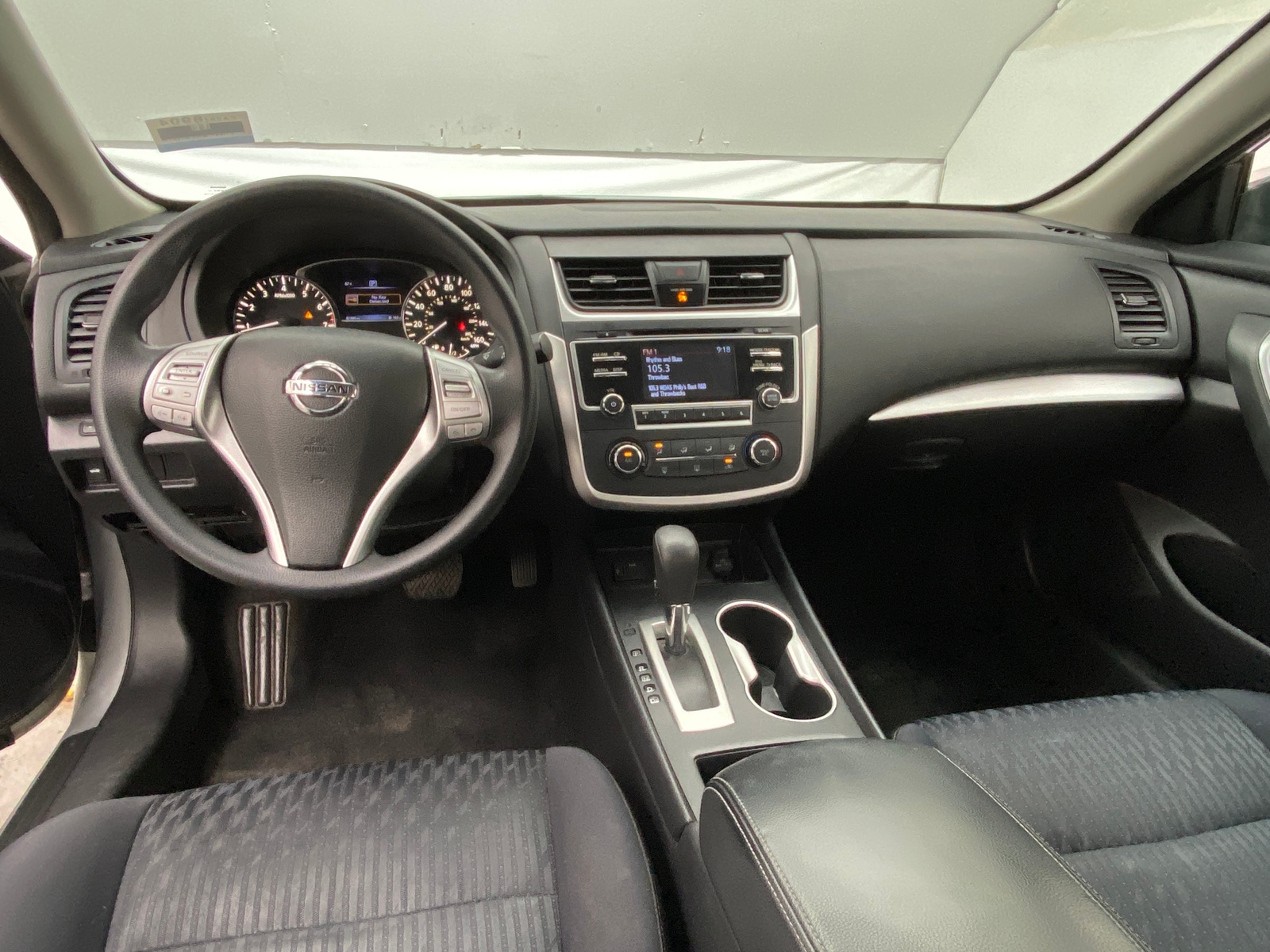 Thumbnail: 2017 Nissan Altima - 3