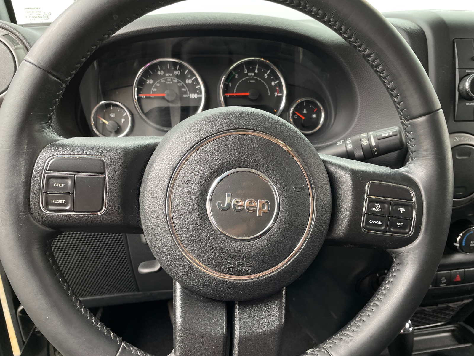 Thumbnail: 2017 Jeep Wrangler - 5