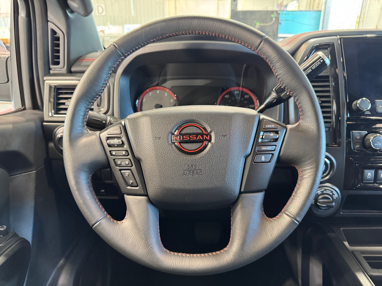 Thumbnail: 2024 Nissan Titan - 4