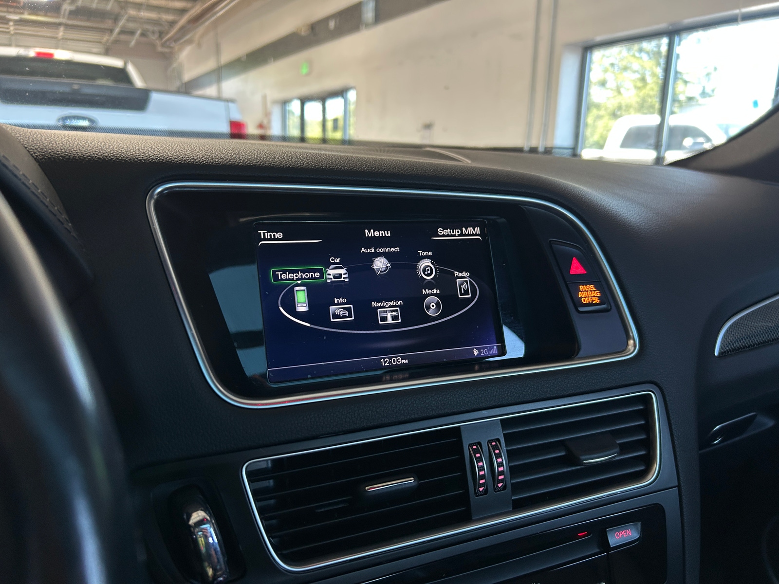 Thumbnail: 2016 Audi SQ5 - 3