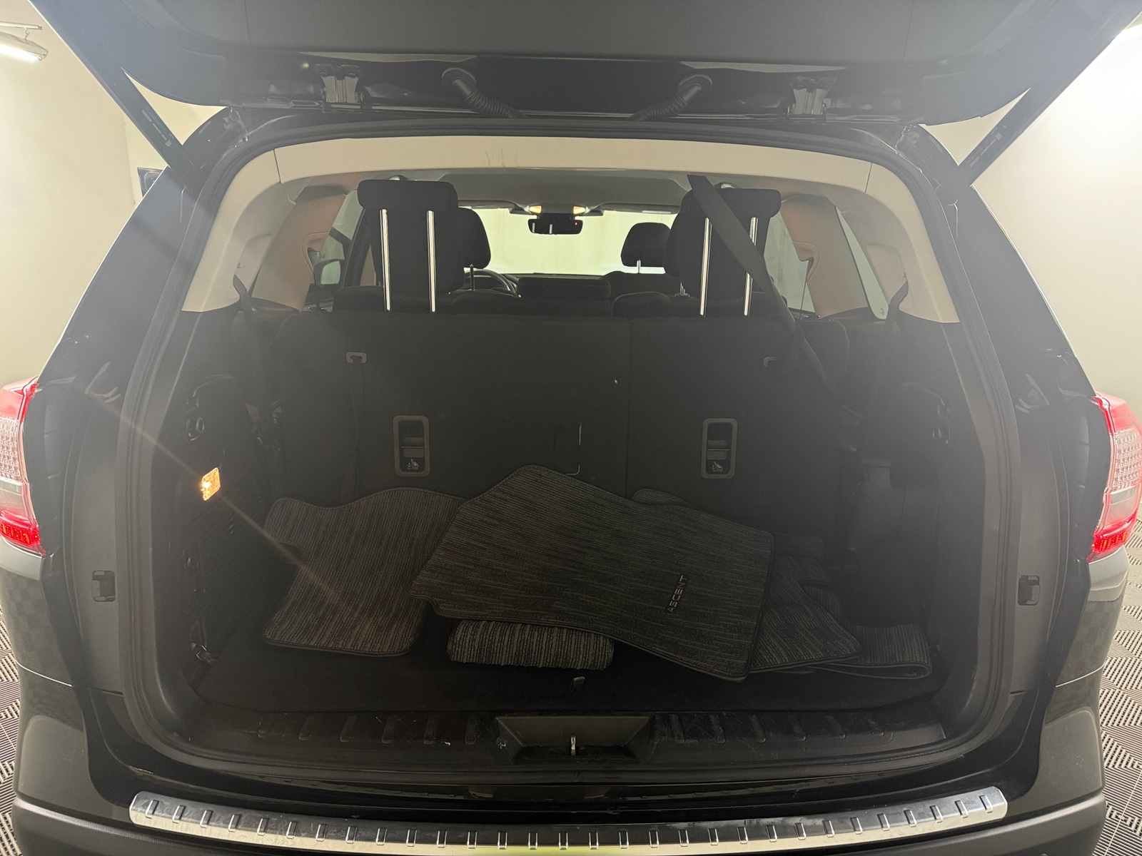 Thumbnail: 2023 Subaru Ascent - 7