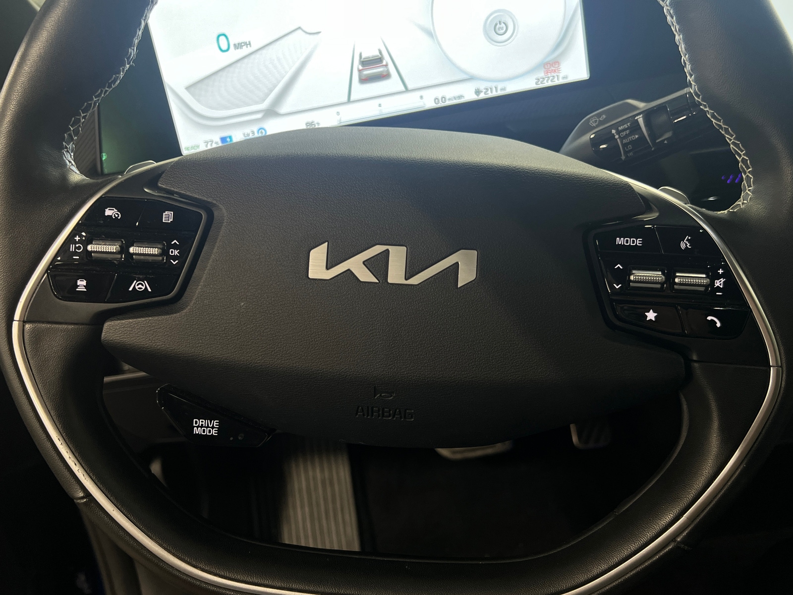 Thumbnail: 2024 Kia EV6 - 4