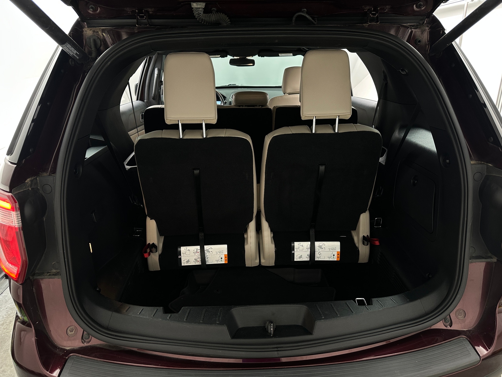 Thumbnail: 2019 Ford Explorer - 7