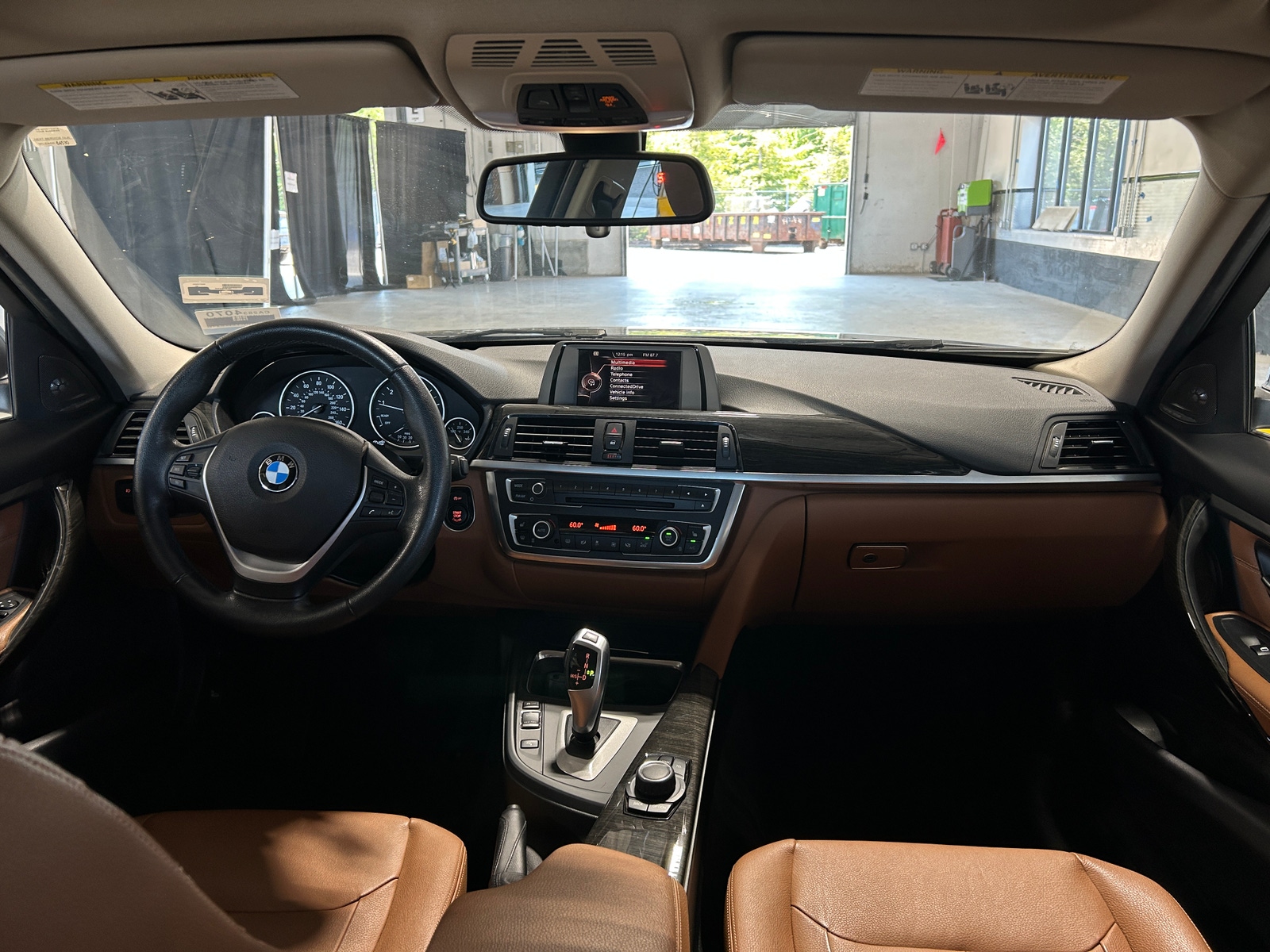 Thumbnail: 2015 BMW 3 Series - 2