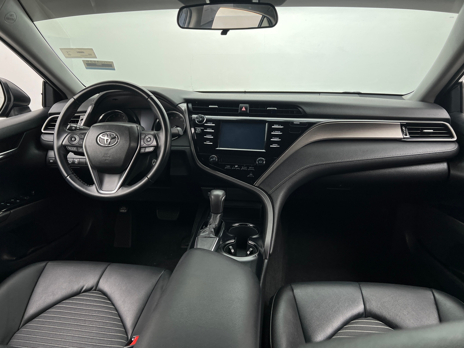 Thumbnail: 2019 Toyota Camry - 3