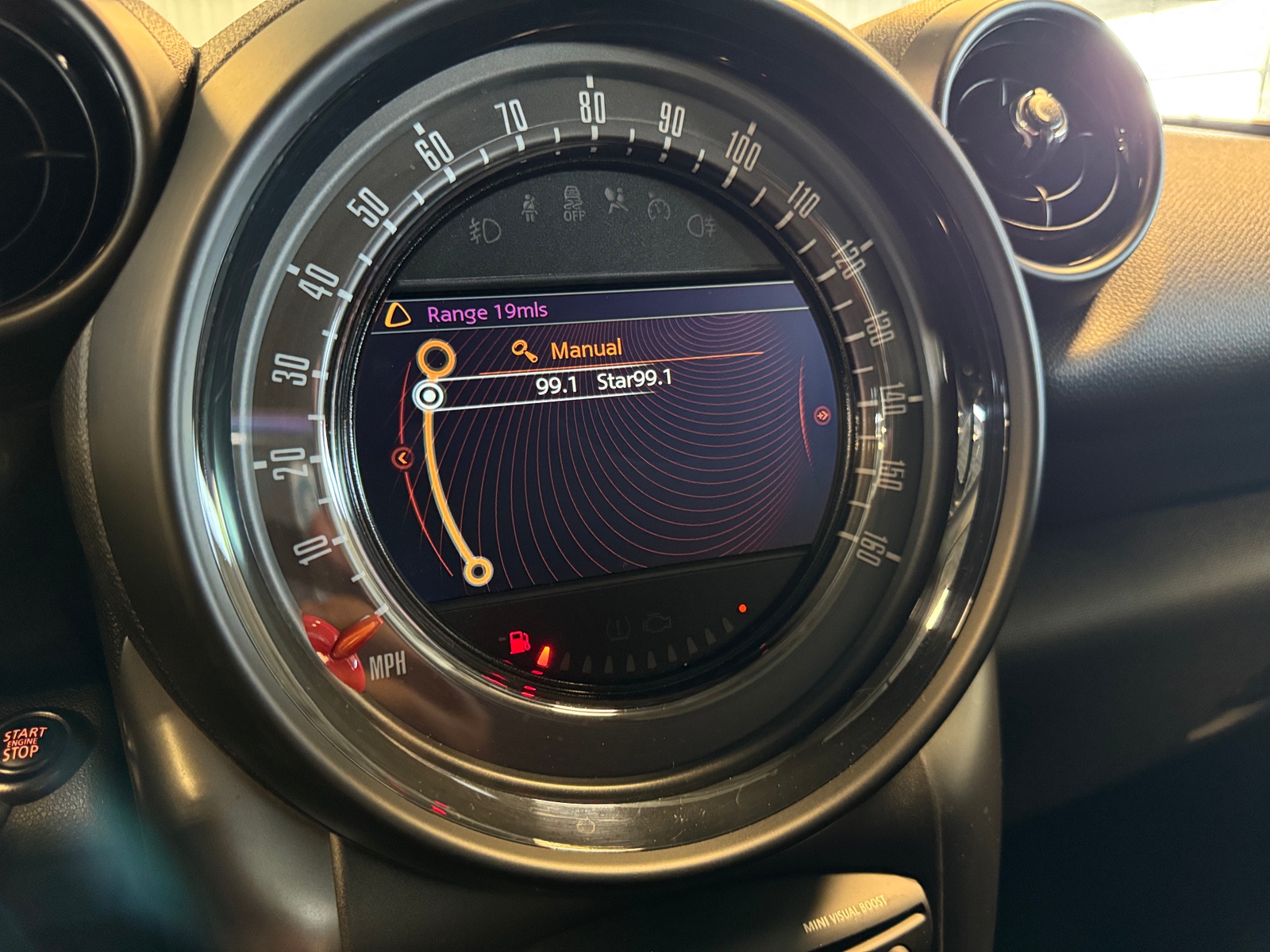 Thumbnail: 2016 MINI Cooper Countryman - 3