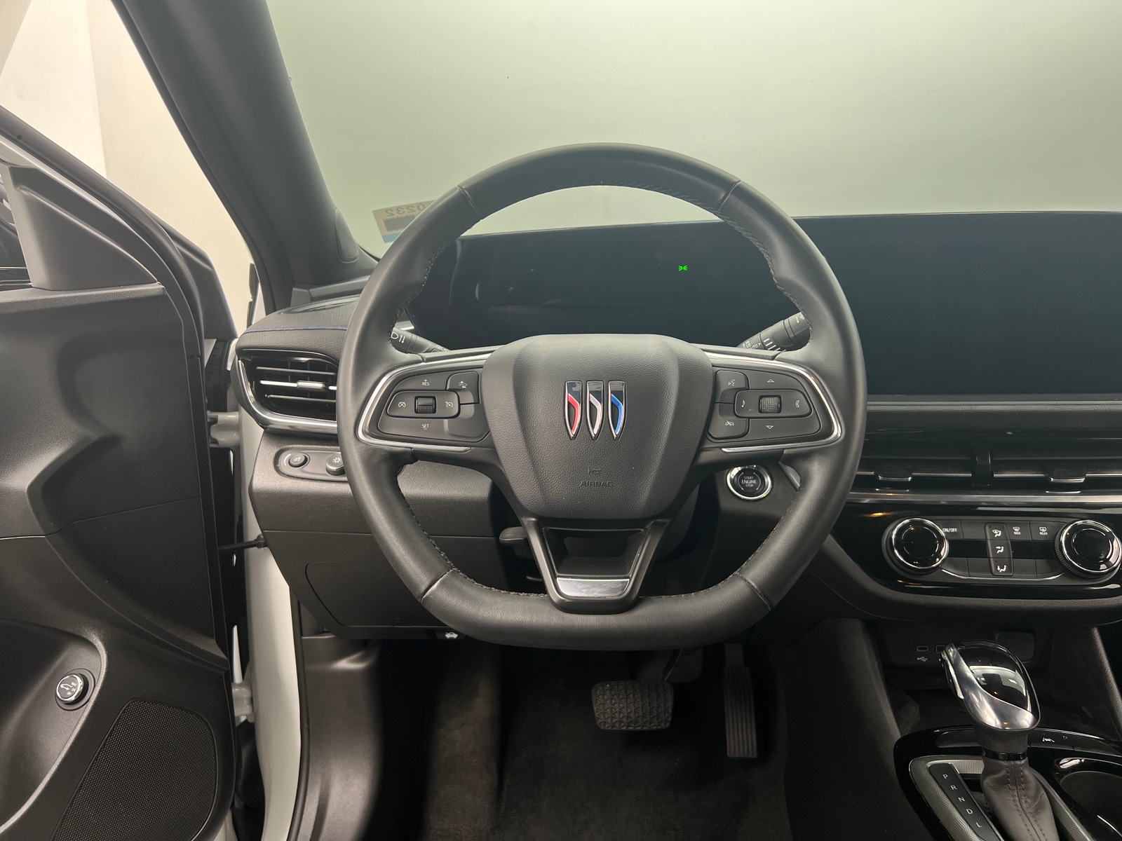Thumbnail: 2024 Buick Envista - 5