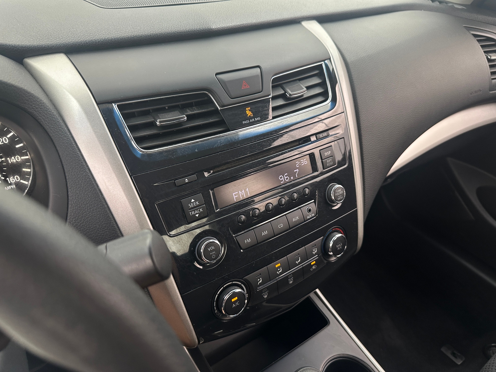 Thumbnail: 2015 Nissan Altima - 4