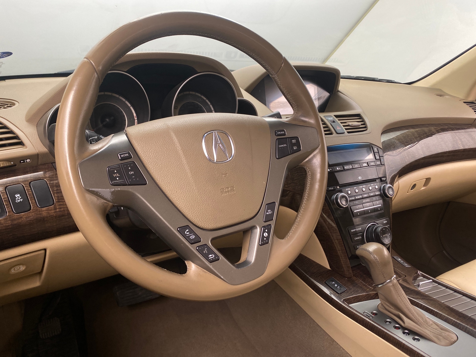 Thumbnail: 2011 Acura MDX - 4