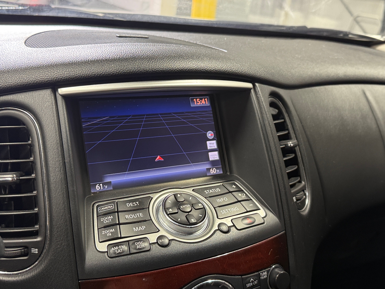 Thumbnail: 2016 INFINITI QX50 - 3