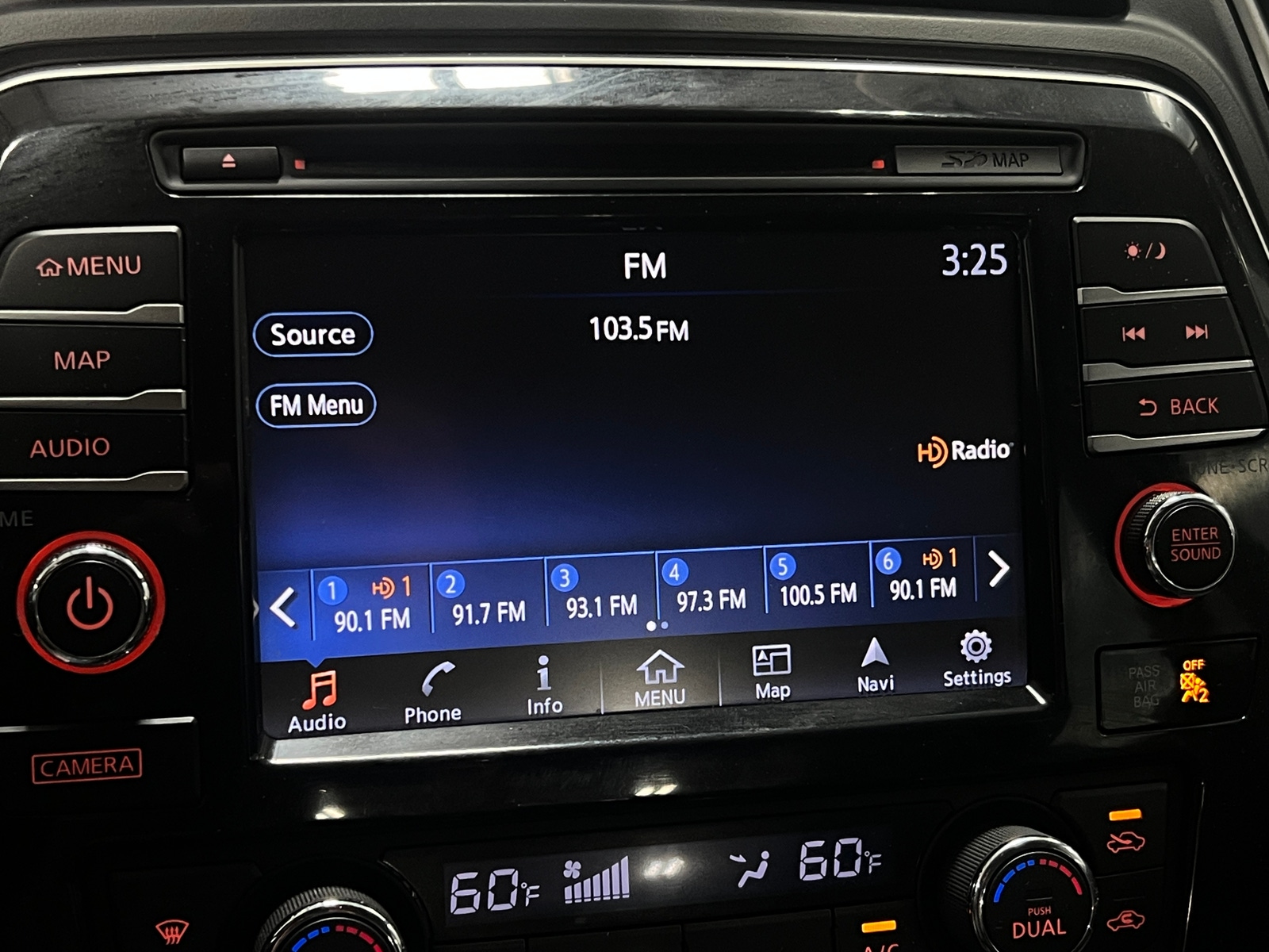 Thumbnail: 2016 Nissan Maxima - 4