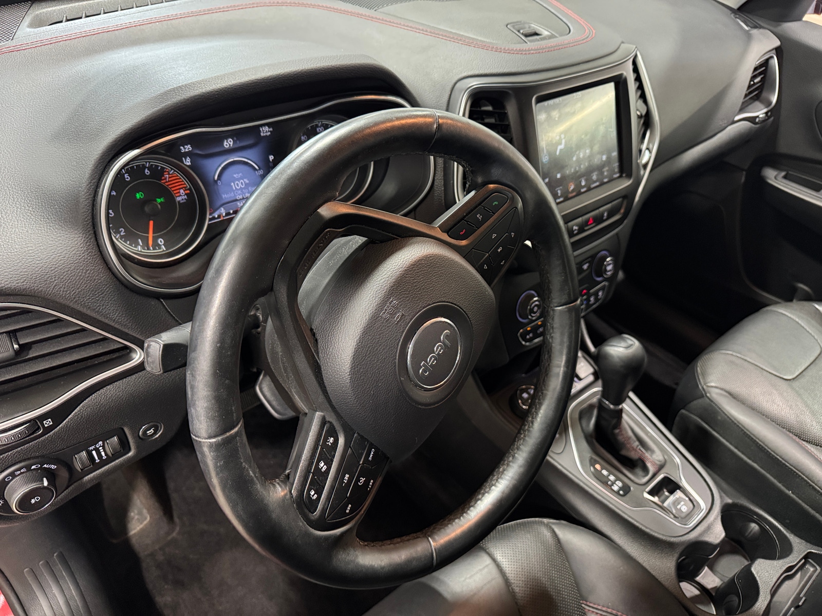 Thumbnail: 2019 Jeep Cherokee - 2