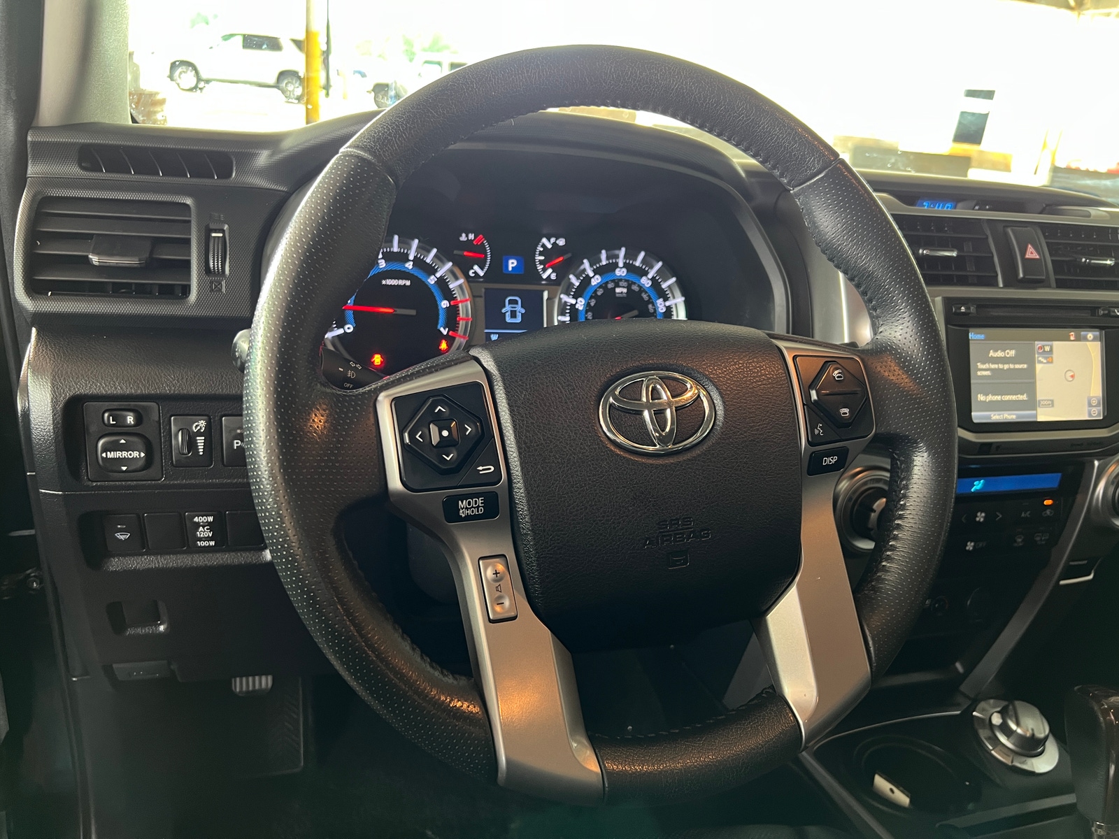 Thumbnail: 2018 Toyota 4Runner - 4