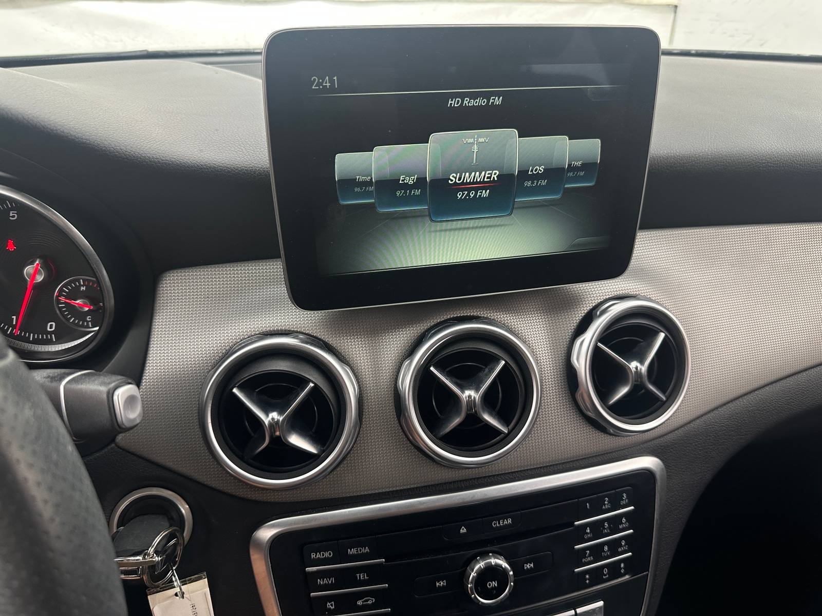 Thumbnail: 2018 Mercedes-Benz GLA - 3