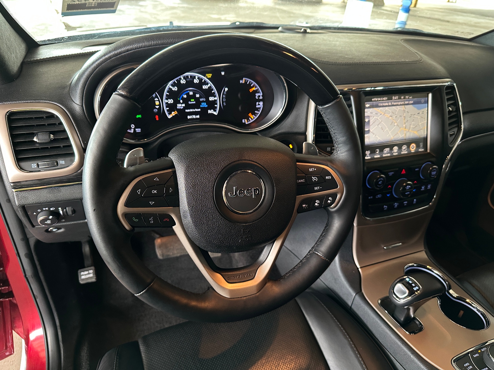 Thumbnail: 2015 Jeep Grand Cherokee - 4