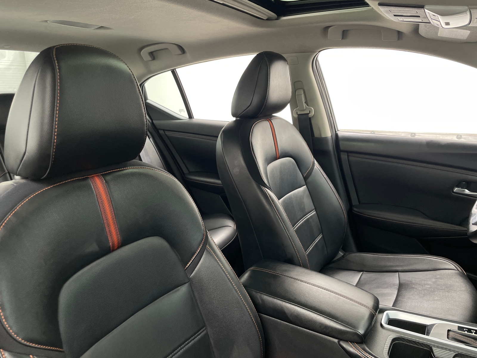 Thumbnail: 2023 Nissan Sentra - 2