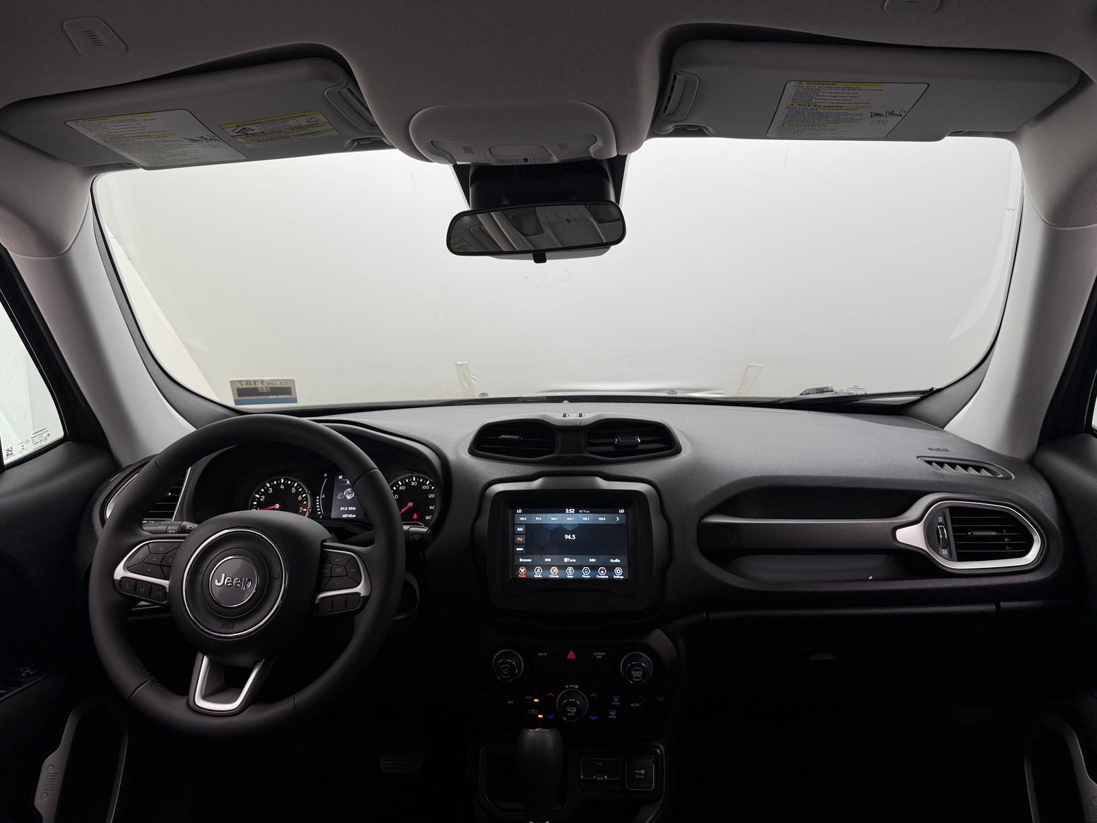 Thumbnail: 2019 Jeep Renegade - 3