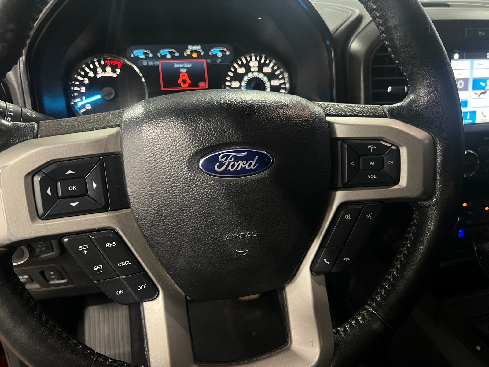Thumbnail: 2019 Ford Econoline - 4
