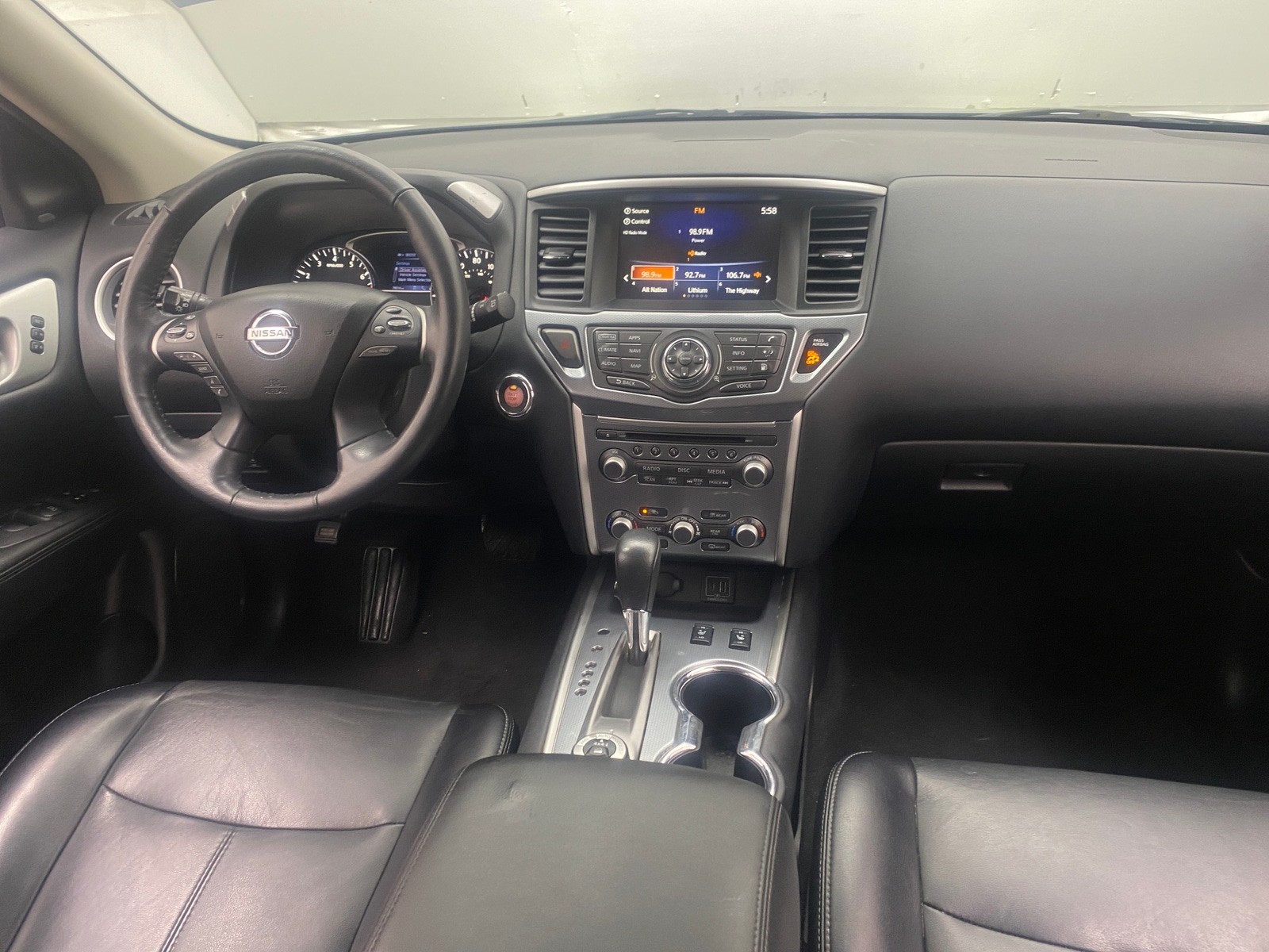 Thumbnail: 2020 Nissan Pathfinder - 2