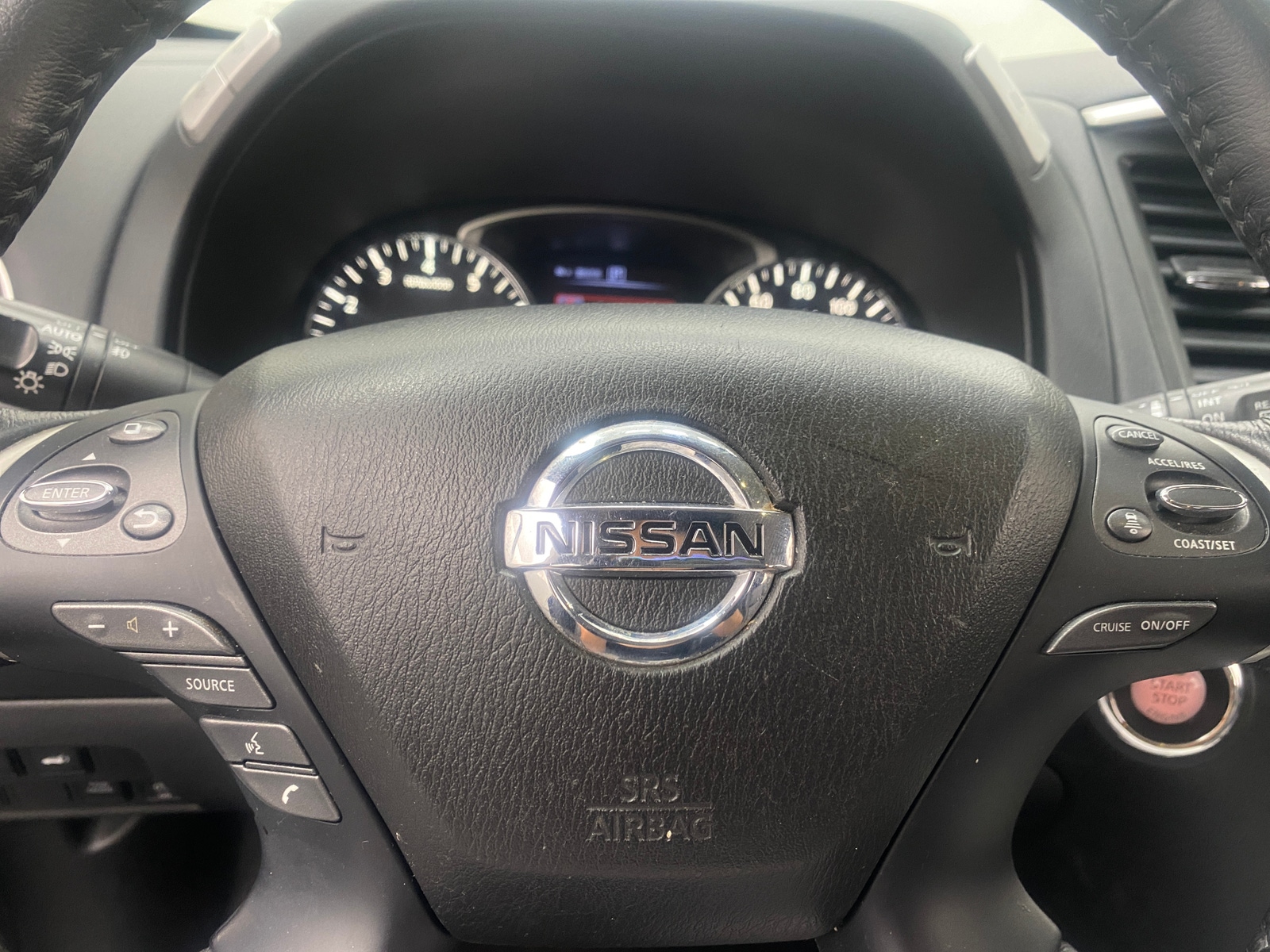 Thumbnail: 2020 Nissan Pathfinder - 4