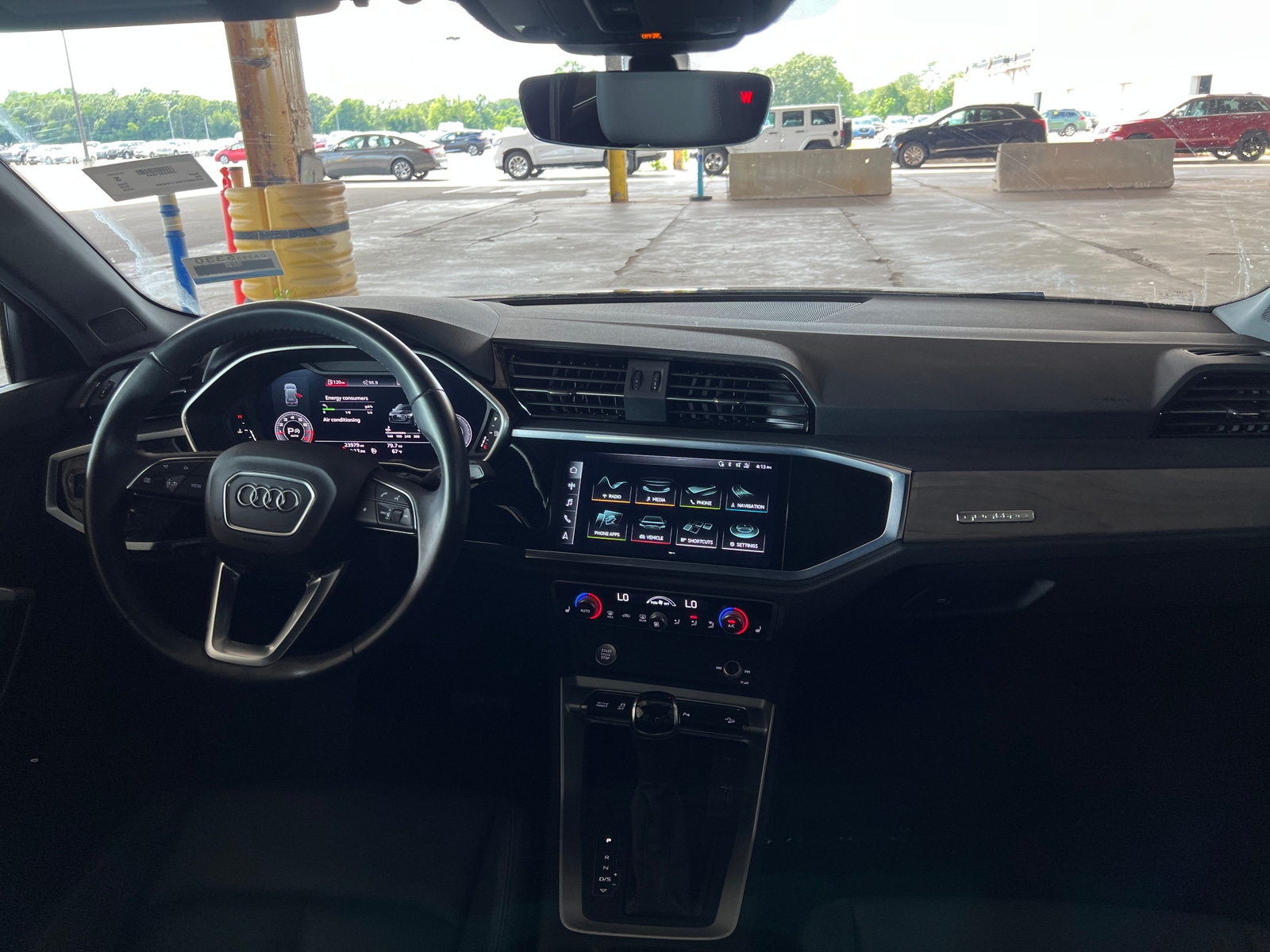 Thumbnail: 2020 Audi Q3 - 2