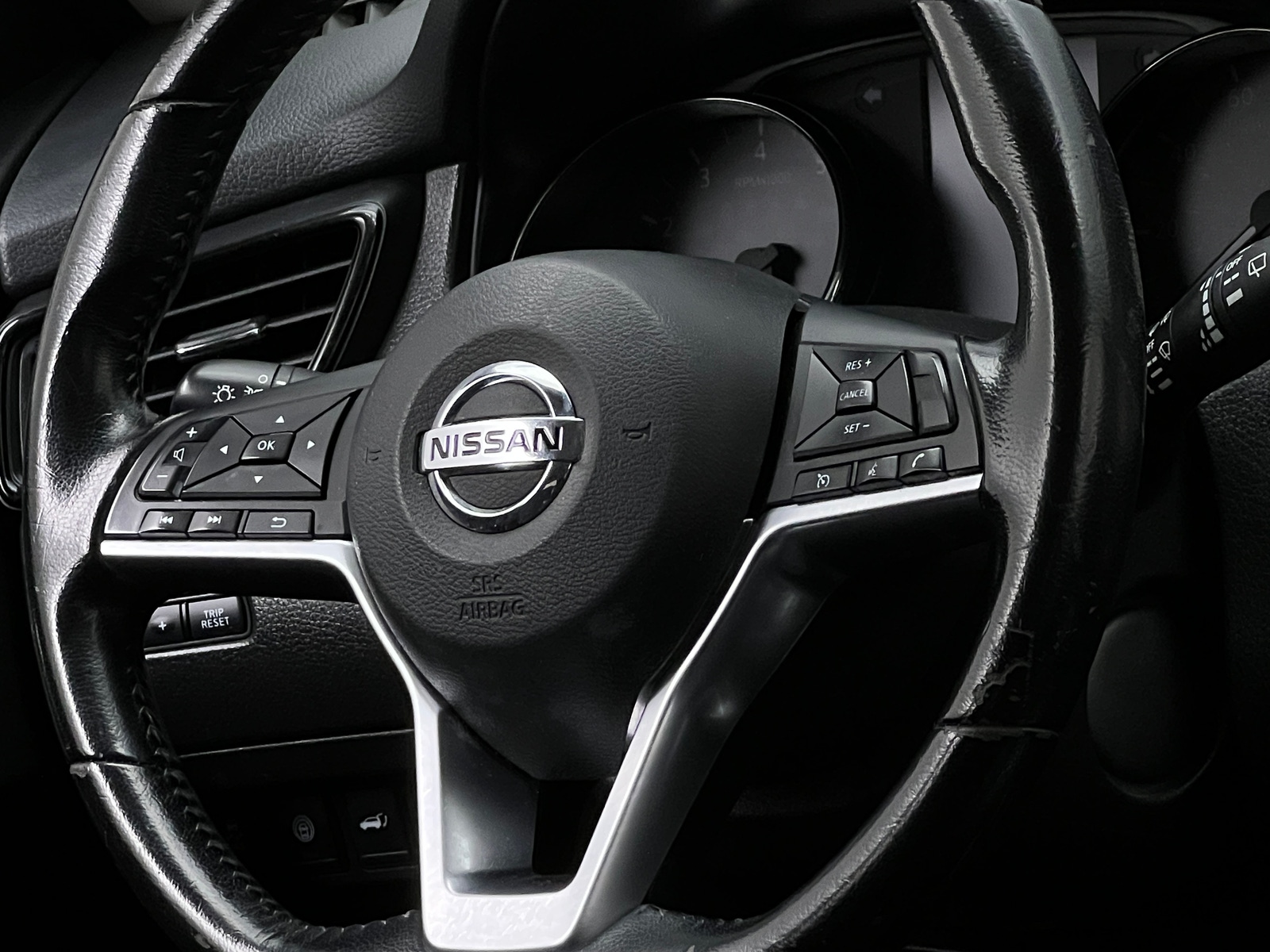Thumbnail: 2020 Nissan Rogue - 5