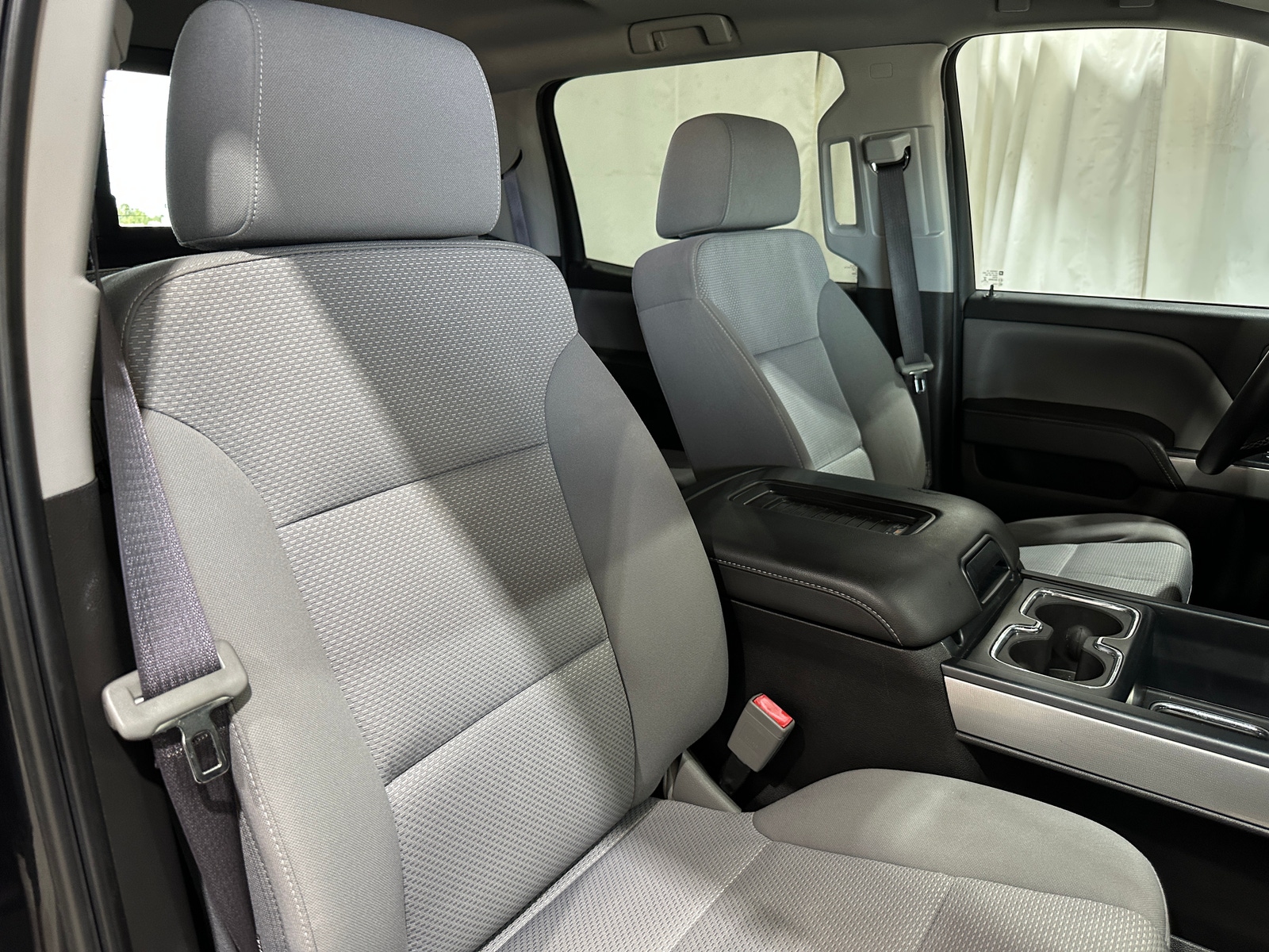 Thumbnail: 2017 Chevrolet Silverado 1500 - 2