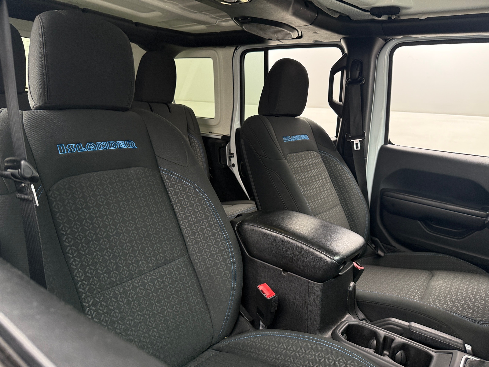 Thumbnail: 2021 Jeep Wrangler - 2