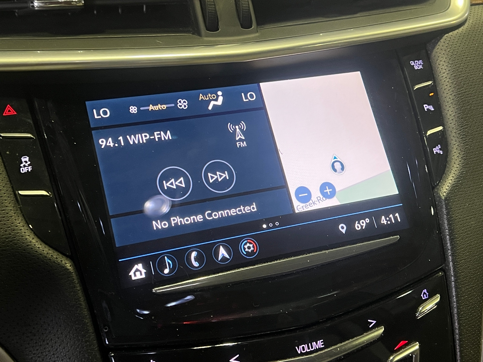 Thumbnail: 2018 Cadillac XTS - 3