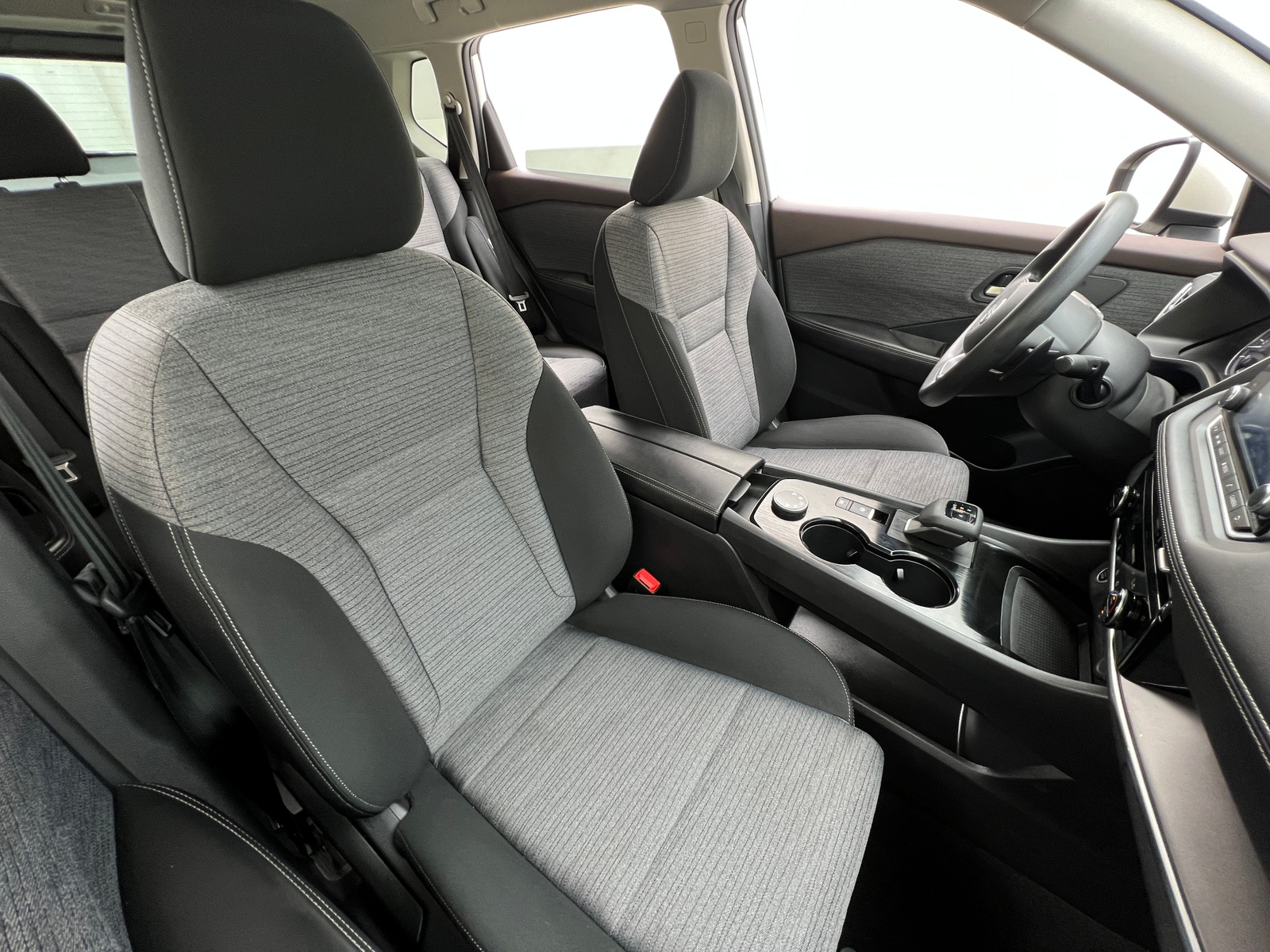 Thumbnail: 2022 Nissan Rogue - 2