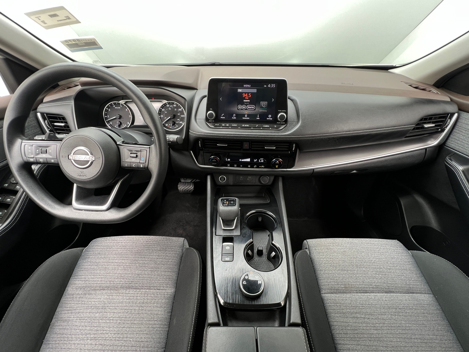 Thumbnail: 2022 Nissan Rogue - 3