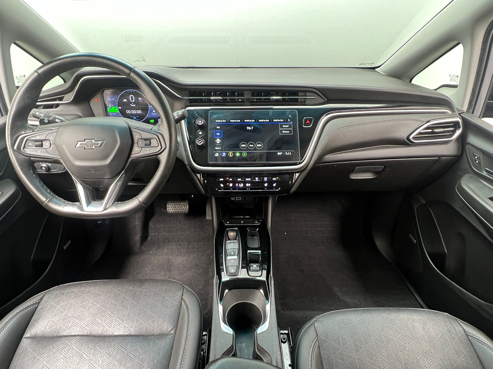 Thumbnail: 2023 Chevrolet Bolt EV - 3